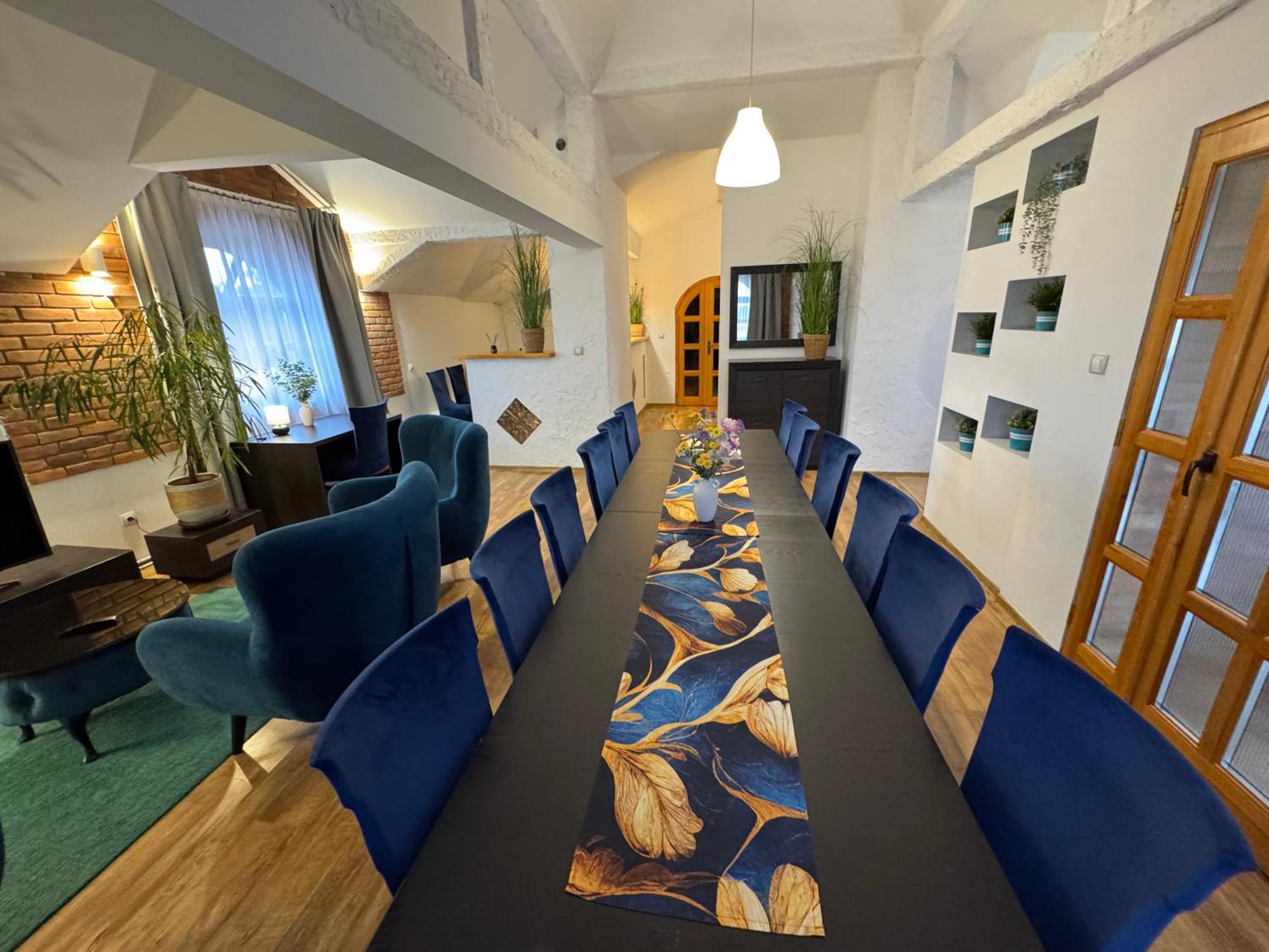 Hotel Staropolska Tomaszów Lubelski Esterno foto
